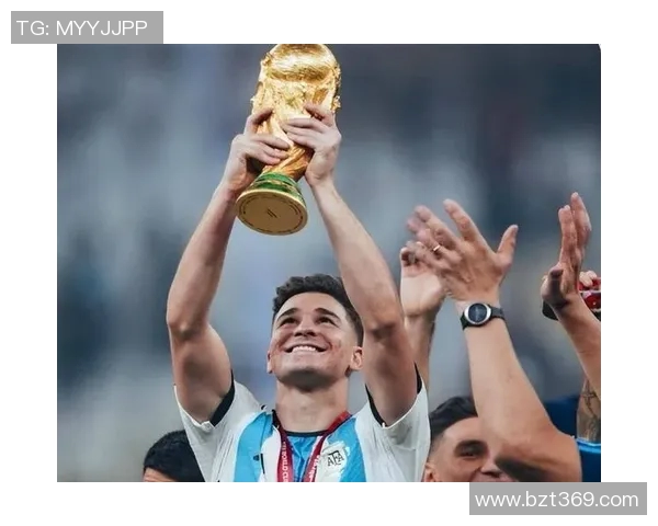 迪巴拉的足球之路：从阿根廷天才到欧洲顶级前锋的蜕变与挑战