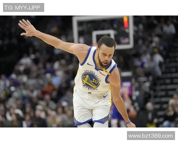 勇士惨遭横扫,库里与库克的双重低迷引发质疑 勇士惨遭横扫,库里与库克的双重低迷引发质疑