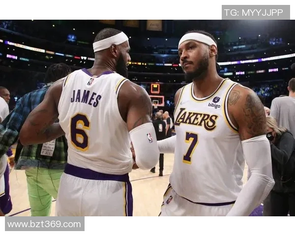 甜瓜安东尼因伤退出季后赛关键战役，篮球迷的热爱难以割舍