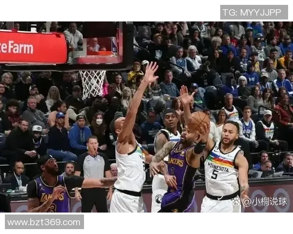 鹈鹕与雷霆精彩对决回顾10月7日比赛录像分析与亮点总结 鹈鹕与雷霆精彩对决回顾10月7日比赛录像分析与亮点总结